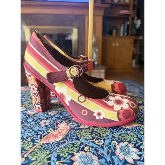 Hot Chocolate Design Mary Jane Heel Shoes 1970s Mod Floral Print Sz. 39 - Picture 1 of 10